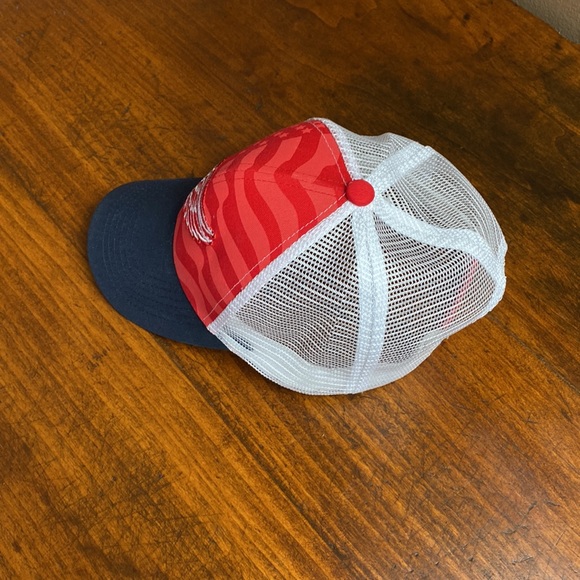 Detroit Redwings ball cap - Picture 2 of 6